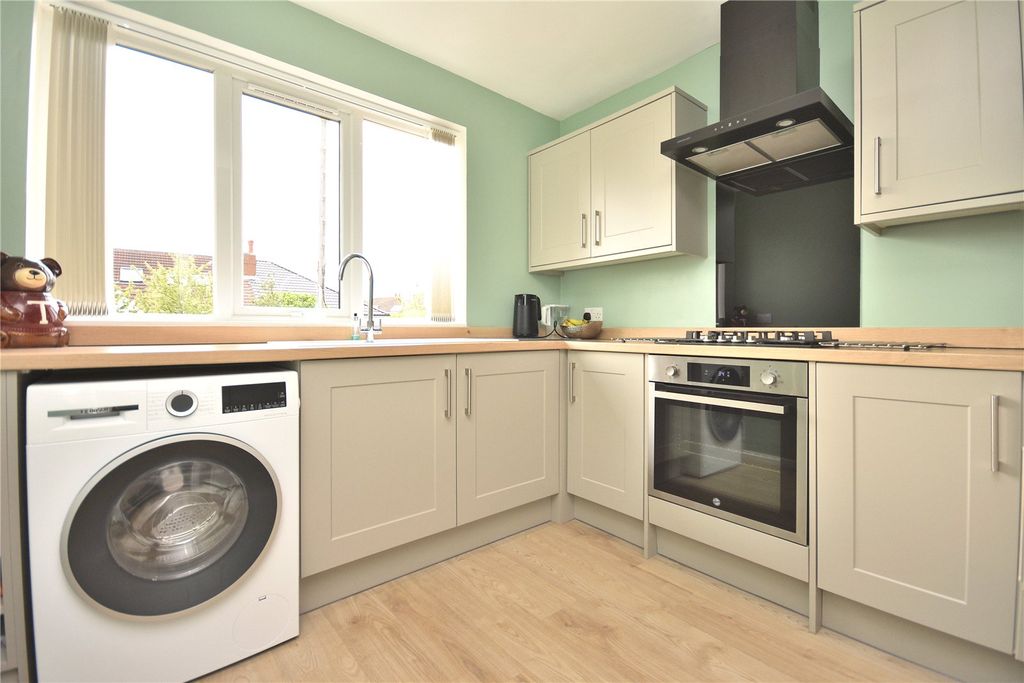 Property photo 3 of 15 Picture No. 06