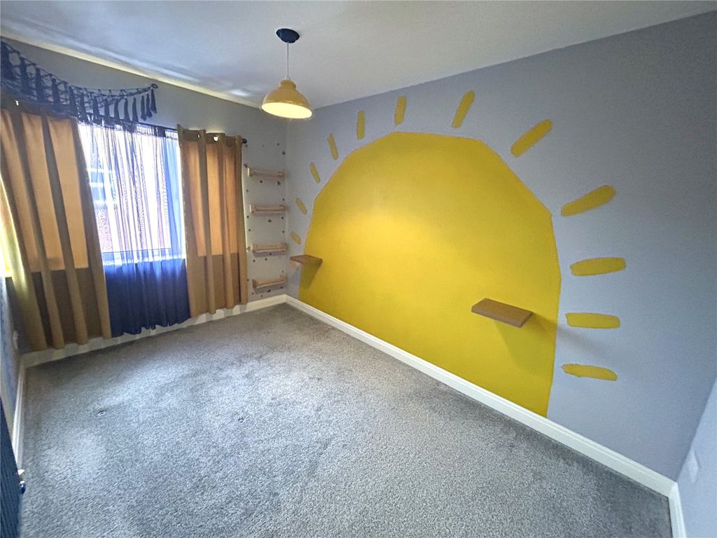 Additional image 8 of 3 bed semi-detached house to rentClos Glandwr, Newtown, Powys SY16