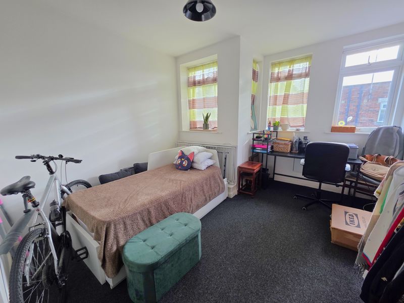 Property photo 3 of 5 Photo 9