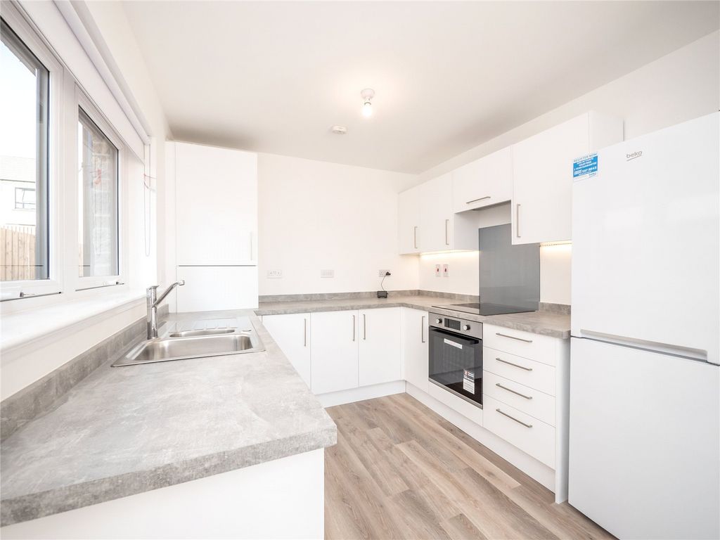 Property photo 3 of 21 Photo 3