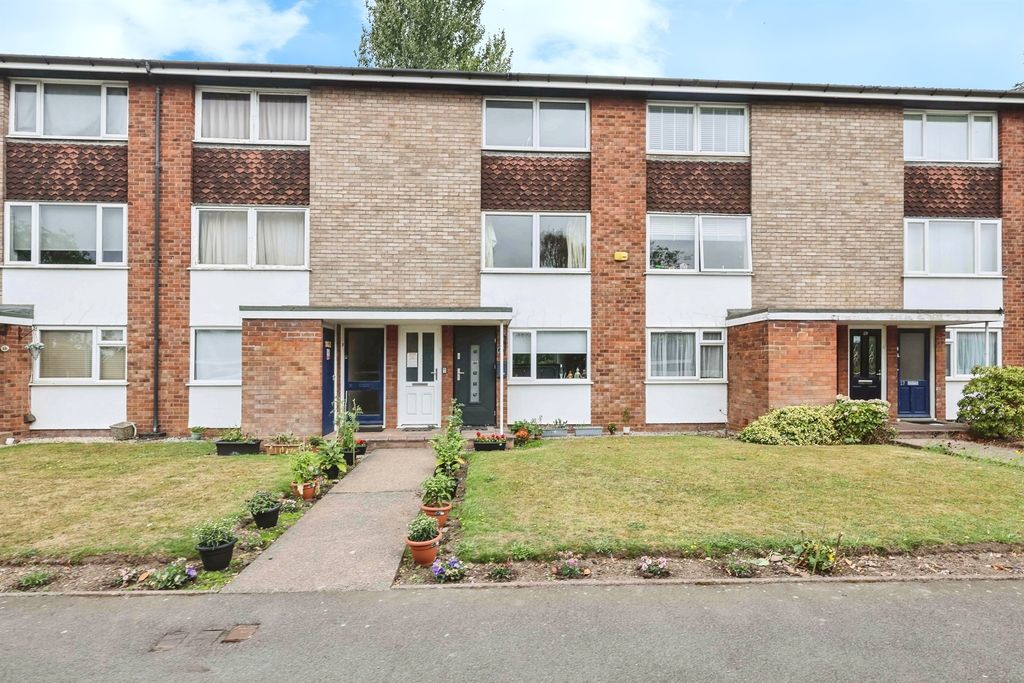 Property photo 1 of 17