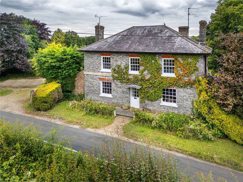 Property photo 1 of 32 Front