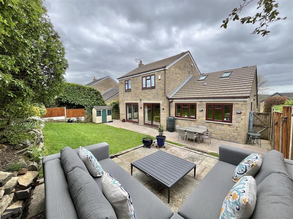 Property photo 2 of 22 Rear View