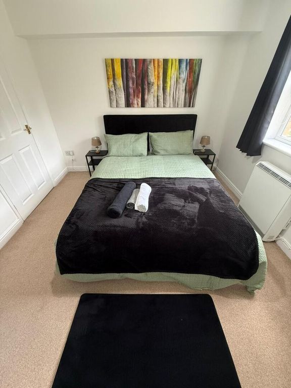 Property photo 2 of 12 Bedroom