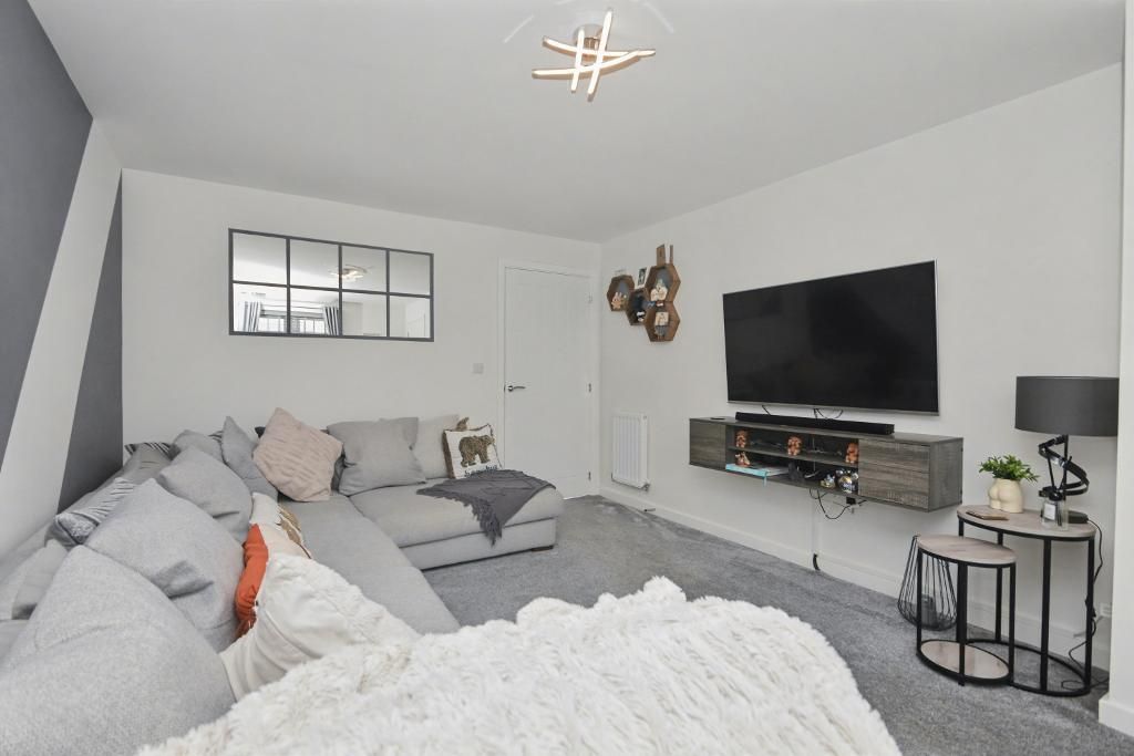 Property photo 3 of 25 Photo 3