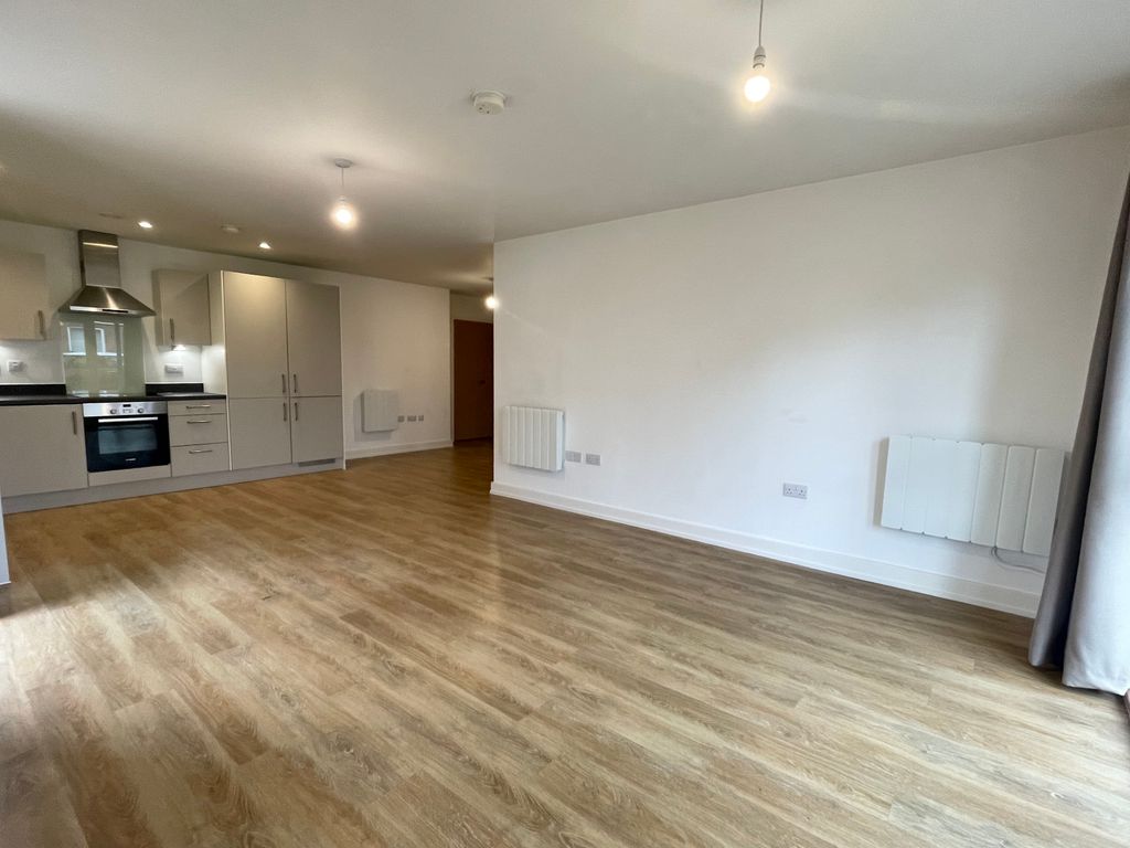 Property photo 2 of 12 Image
