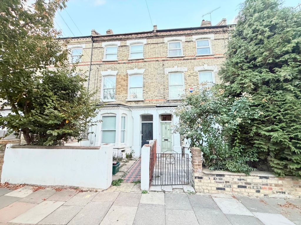 Property photo 1 of 10