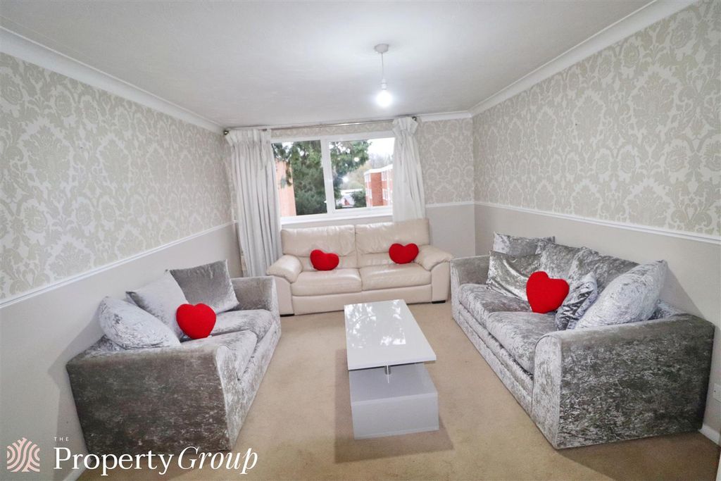 Property photo 2 of 11 Bank Side 59 2511 (10).Jpg