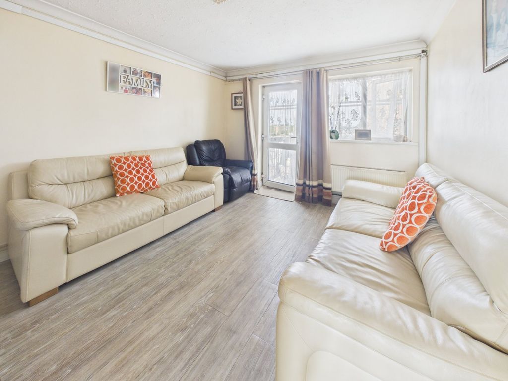 Property photo 3 of 14 Main Reception Room