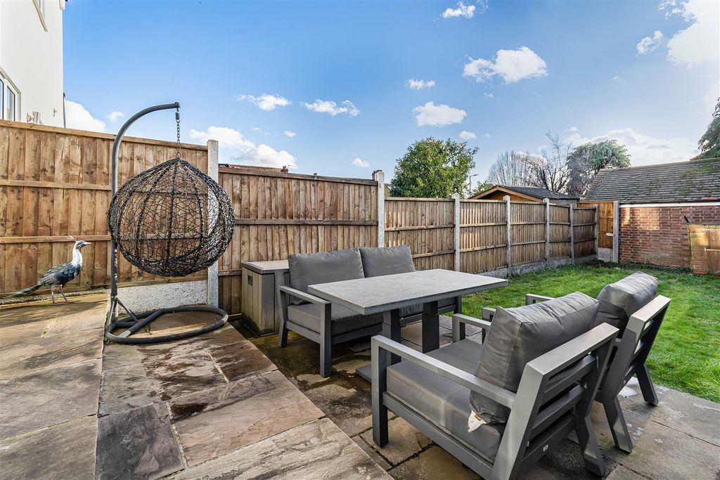 Property photo 3 of 28 3