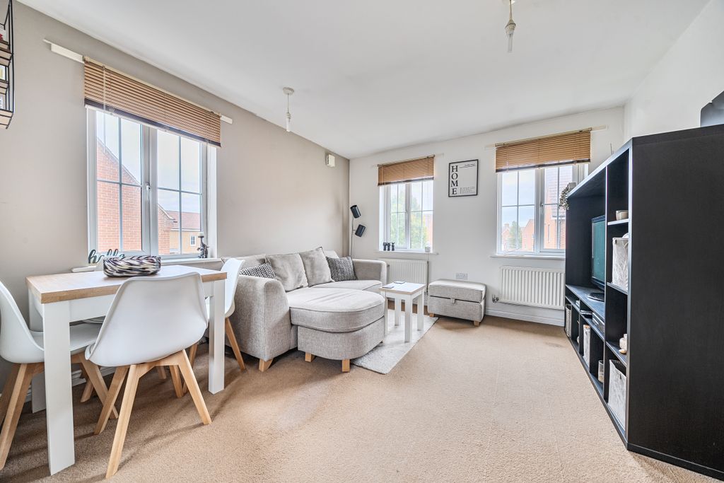 Property photo 3 of 14