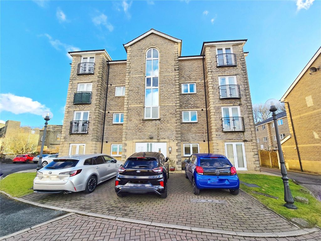 Property photo 1 of 20 Modern Development