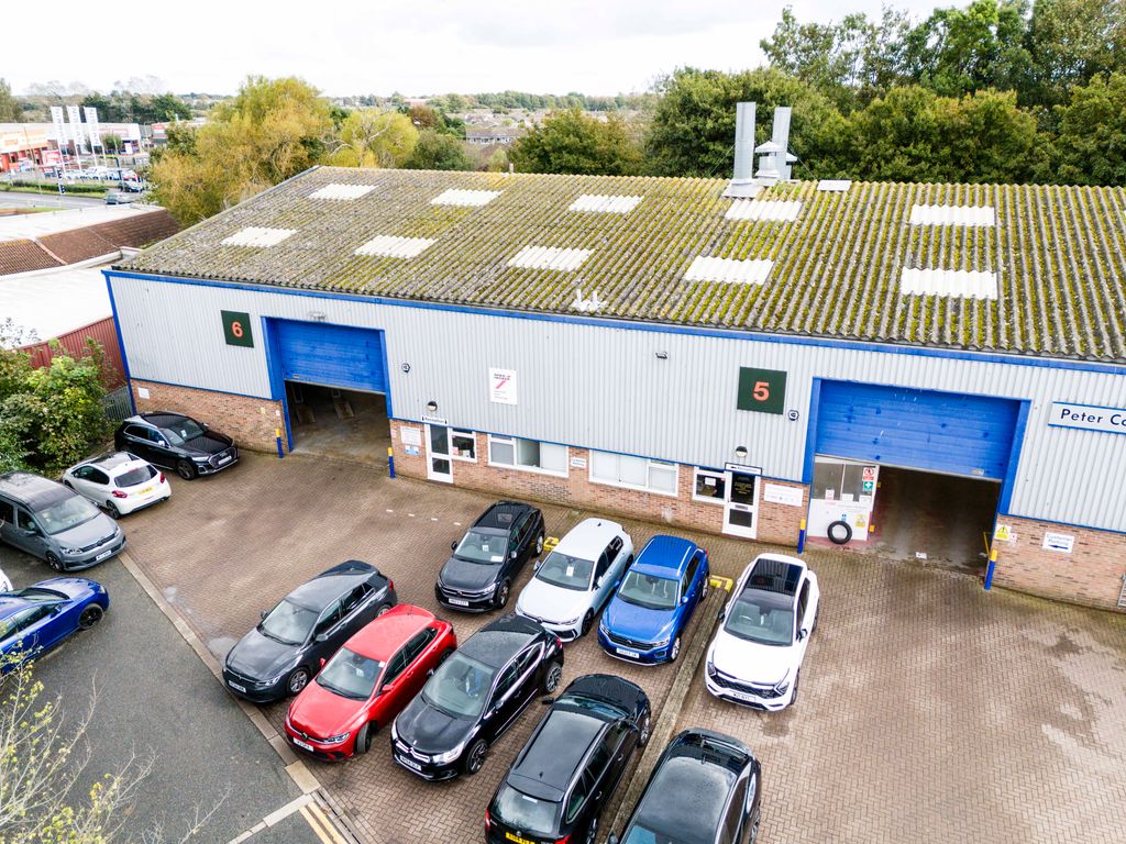 Property photo 1 of 7