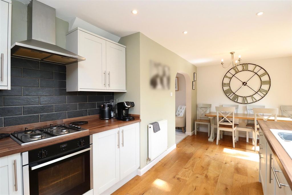 Property photo 3 of 20 1.Jpg