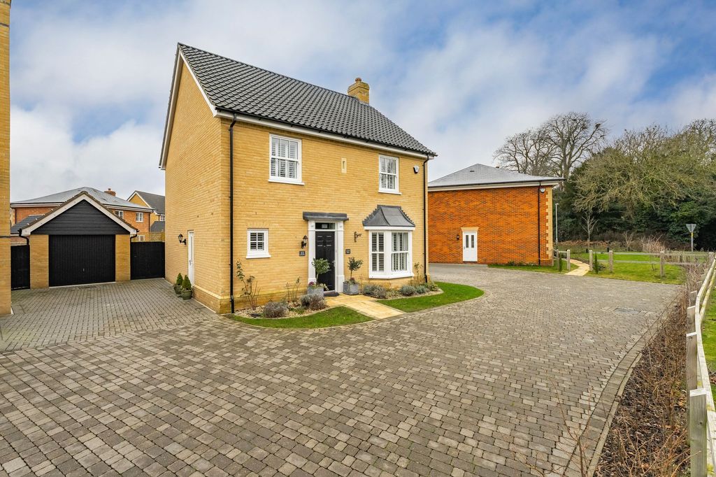 Property photo 1 of 22