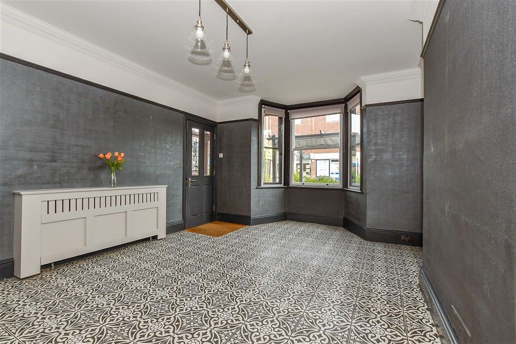 Property photo 1 of 13 Lounge/Dining Room