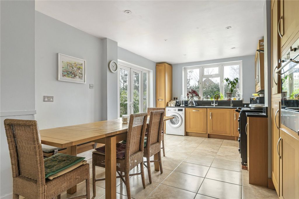 Property photo 3 of 25 Picture No. 17