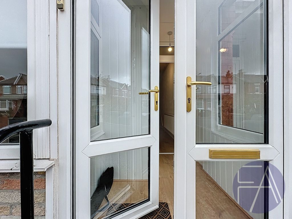 Property photo 2 of 45 4606634