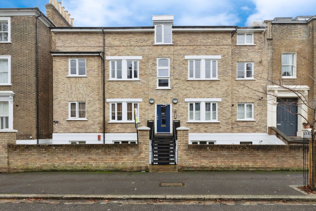 Property photo 1 of 20 Img_3973