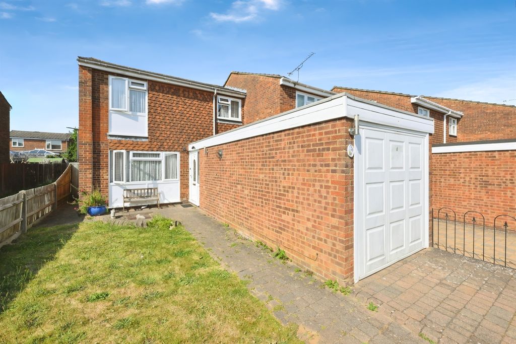 Property photo 1 of 16