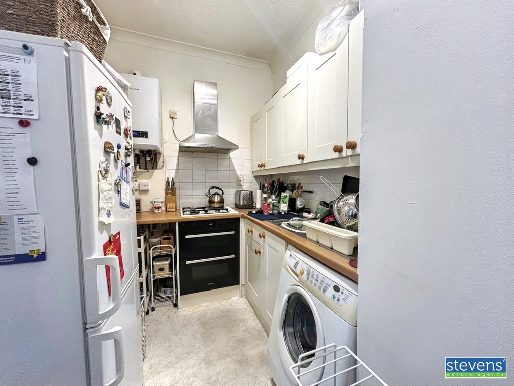 Property photo 3 of 7 Img_1873