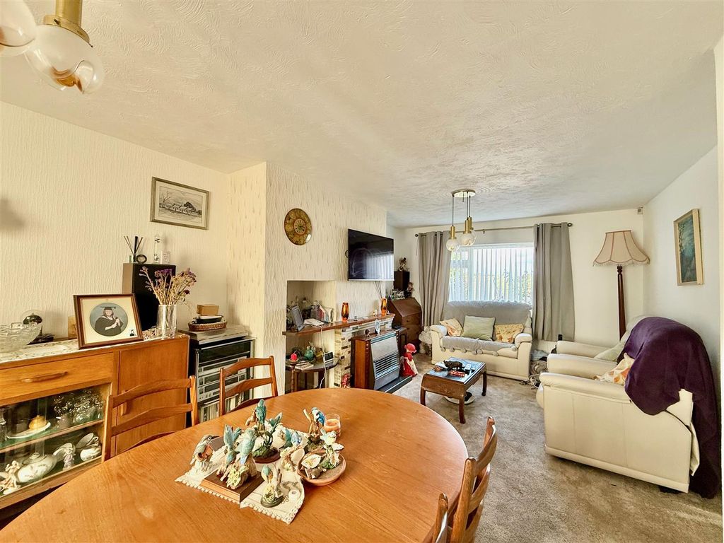 Property photo 3 of 13 Img_5650.Jpeg