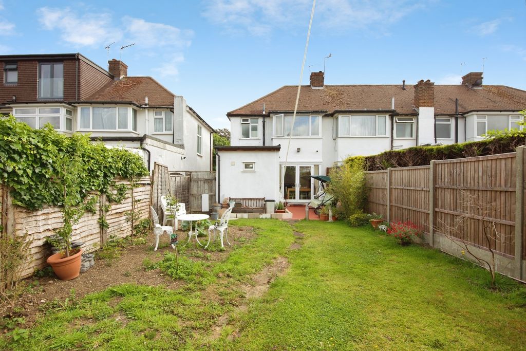 Property photo 3 of 18 Pbox-Img.Jpg