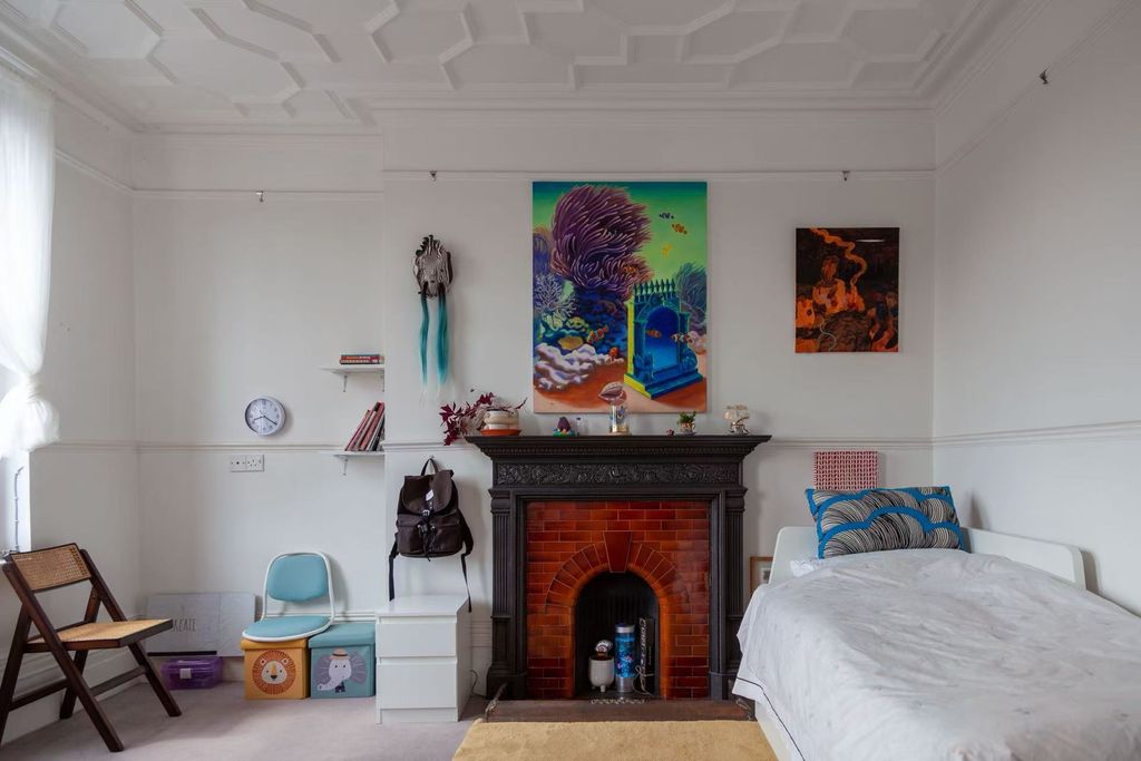 Property photo 1 of 5