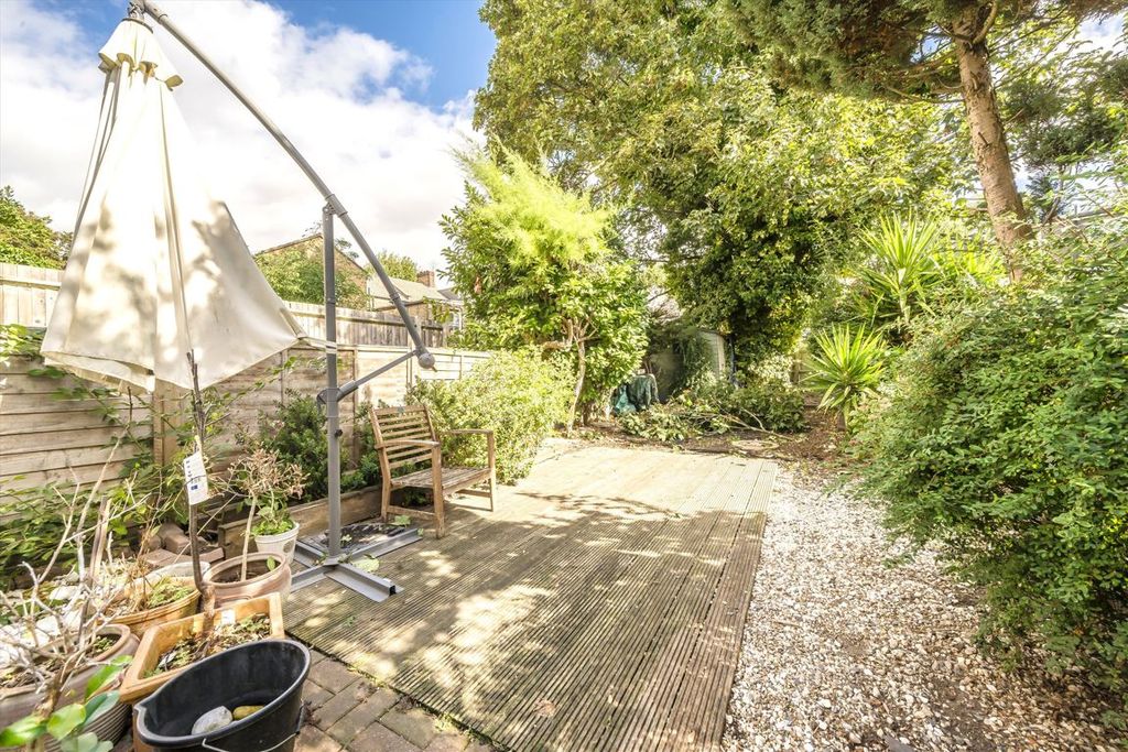 Property photo 3 of 7