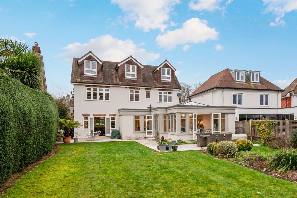 Property photo 1 of 20