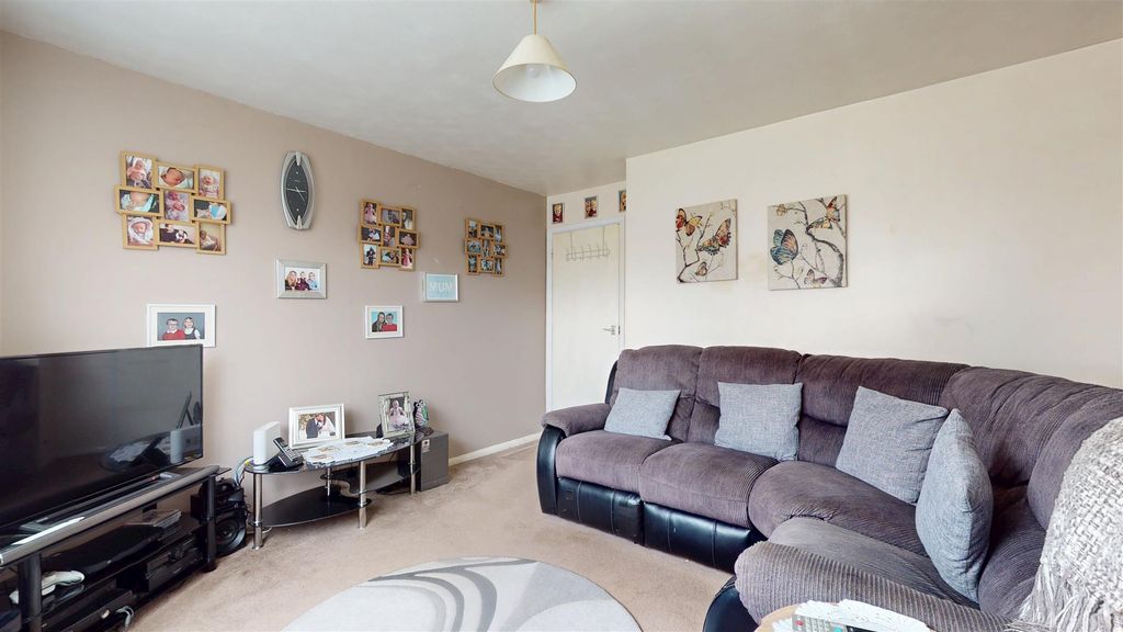 Property photo 3 of 12 04162026_081923.Jpg