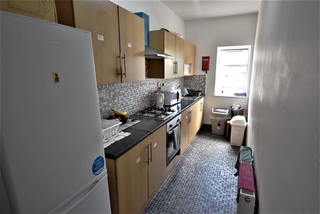Property photo 3 of 3