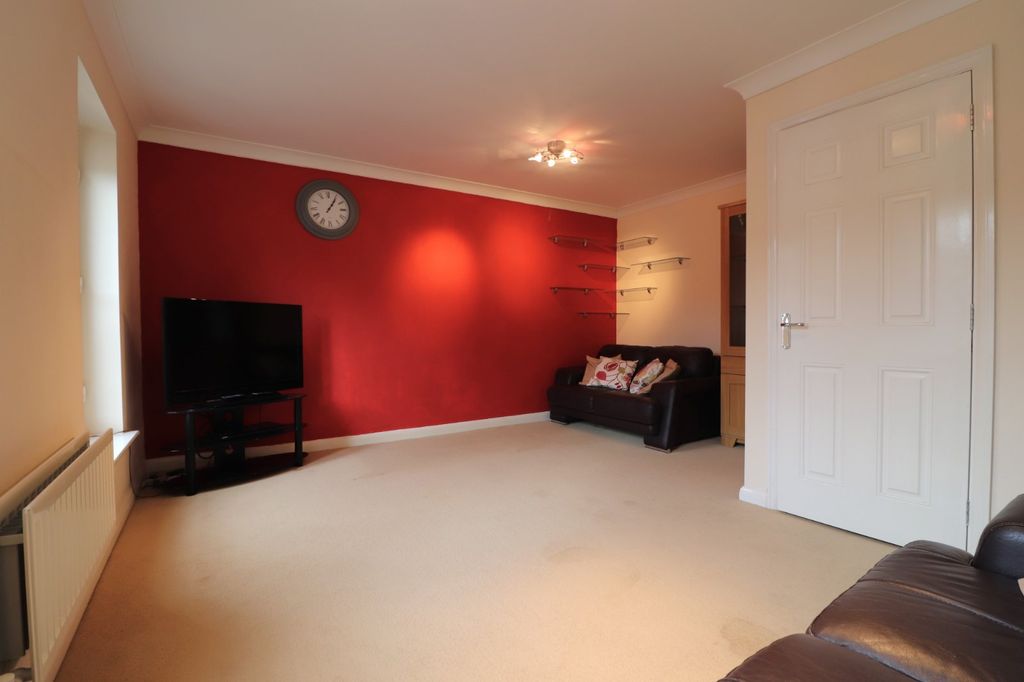 Property photo 3 of 15 Picture No. 07