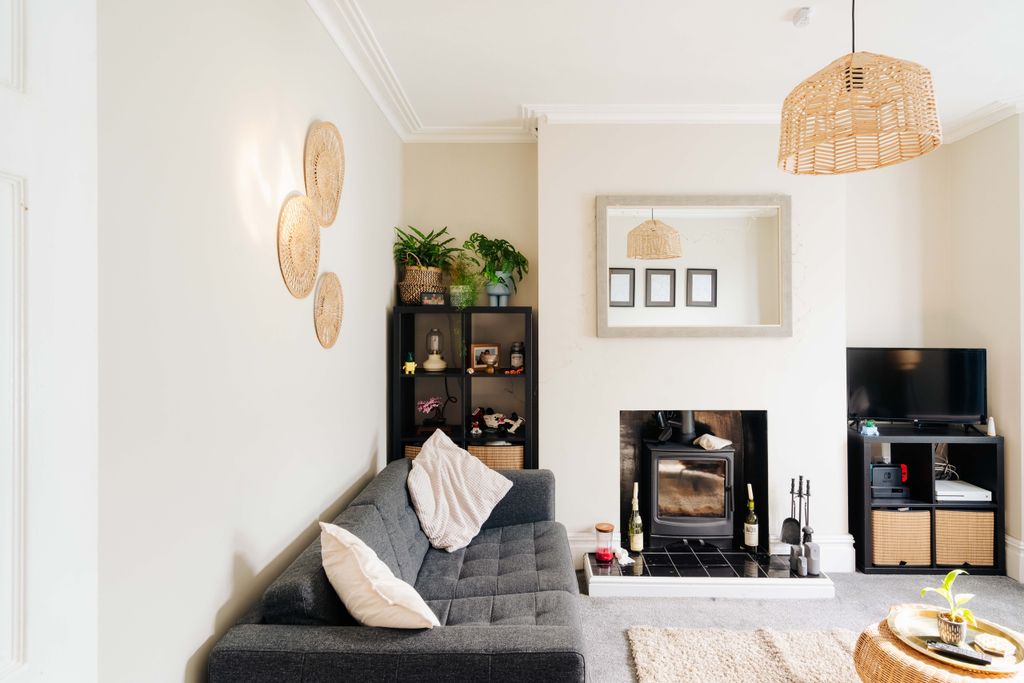 Property photo 2 of 26 12