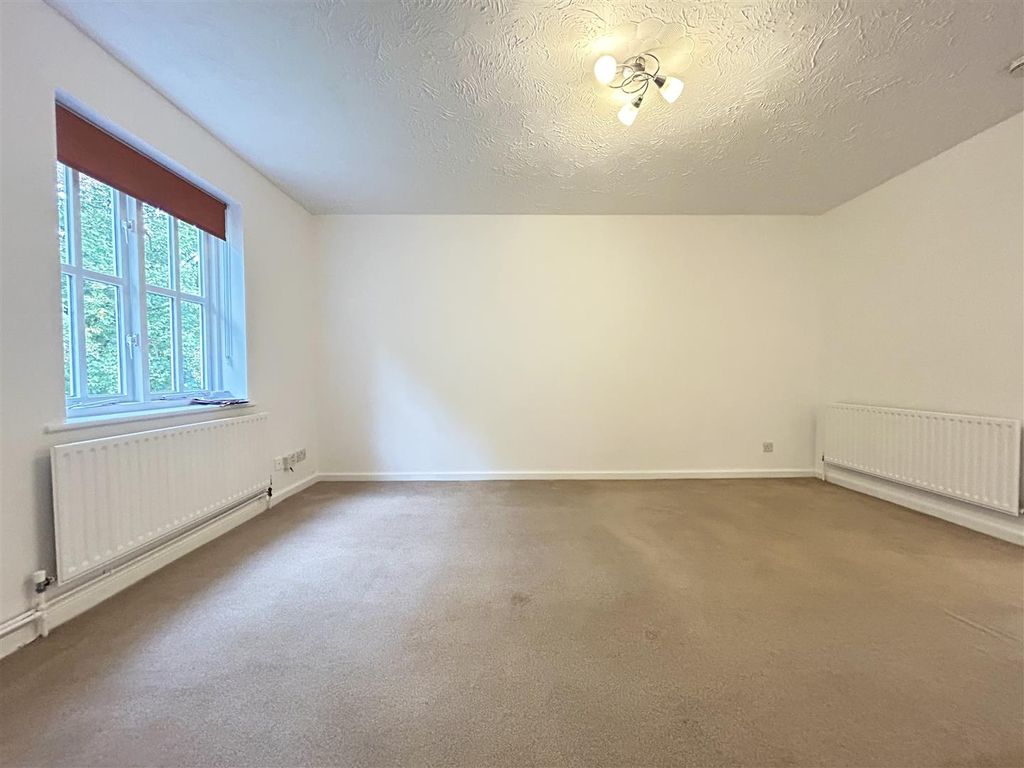 Property photo 3 of 12 Img_4843.Jpg
