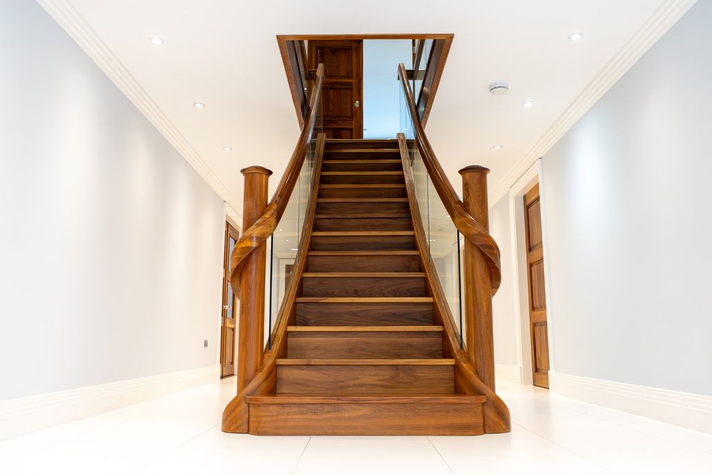 Property photo 2 of 36 Picture No. 82