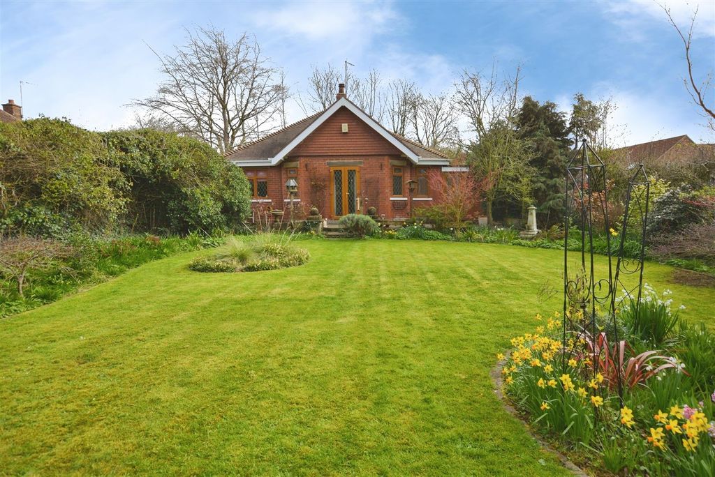 Property photo 1 of 40 Front