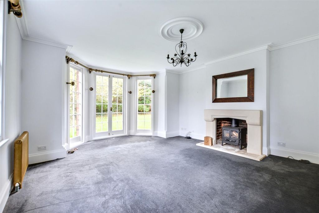 Property photo 3 of 51 Drawing Room