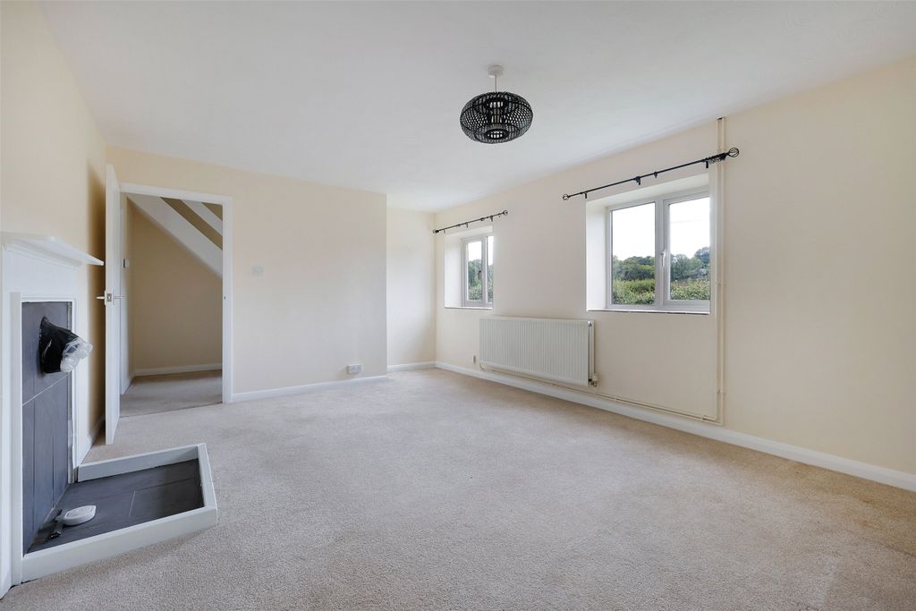 Property photo 3 of 12 Picture No. 18