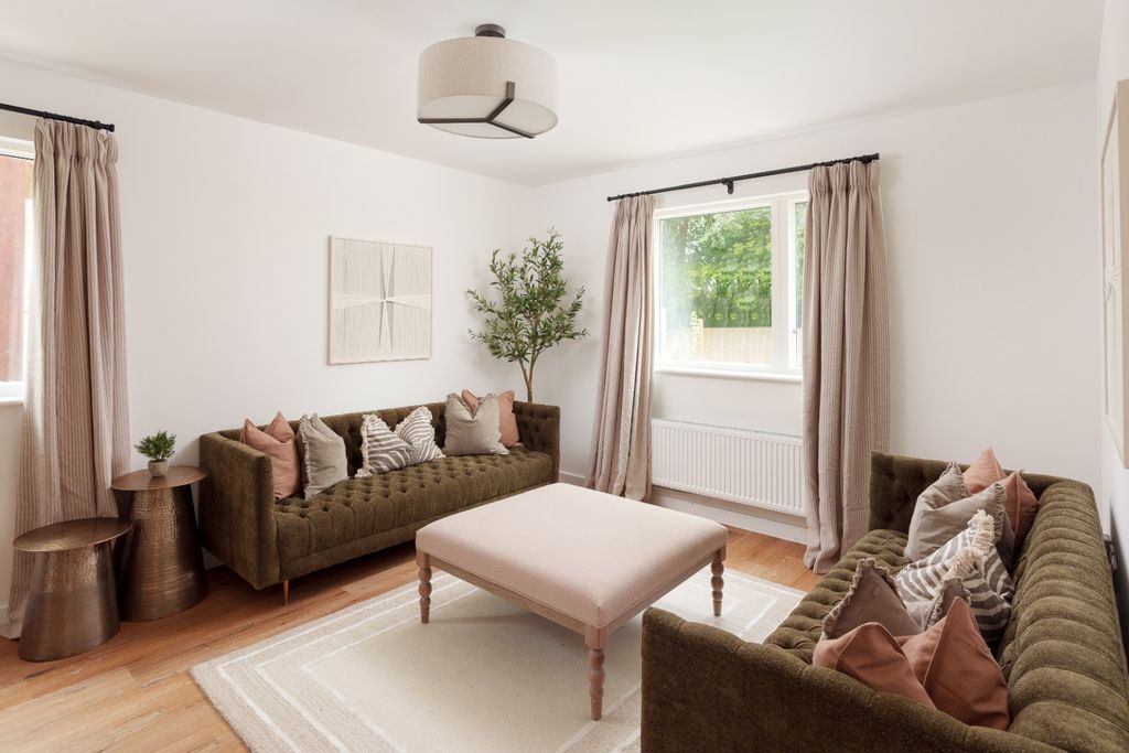 Property photo 3 of 22 4571163