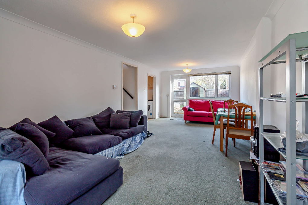 Property photo 2 of 14