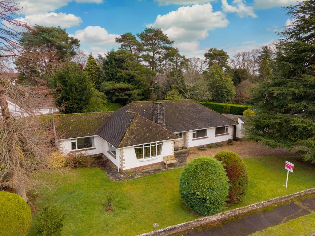 Property photo 1 of 21