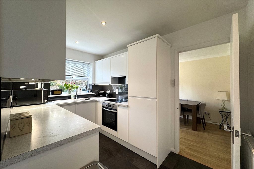 Property photo 2 of 19 Picture 2