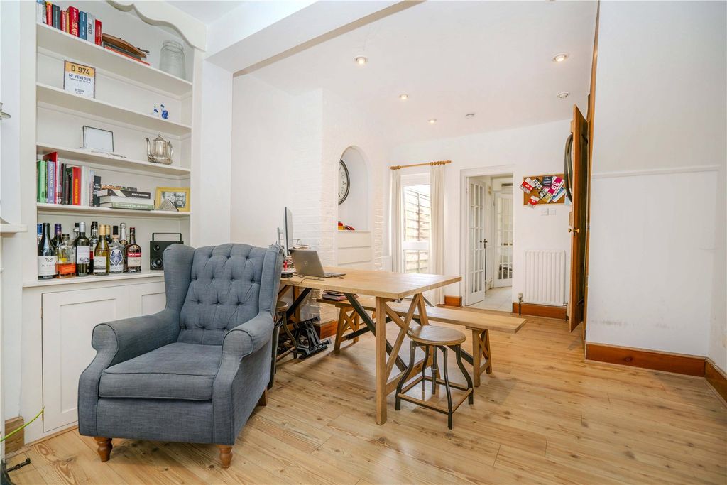 Property photo 3 of 13 Picture No. 09