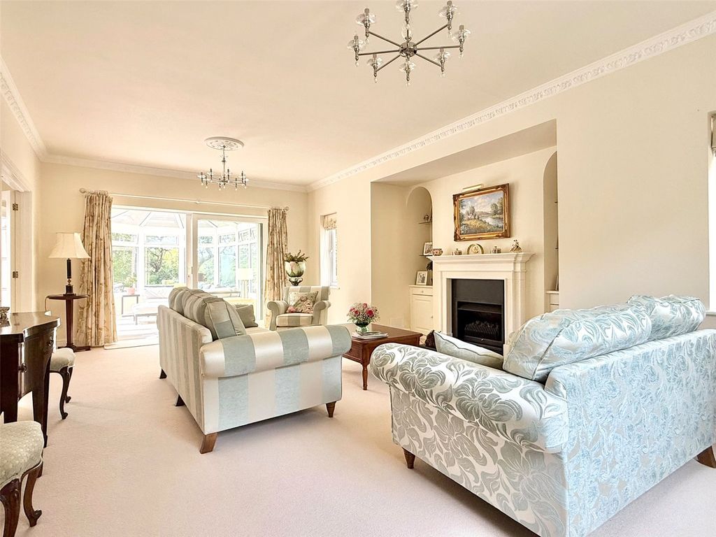 Property photo 2 of 39 Picture No. 89