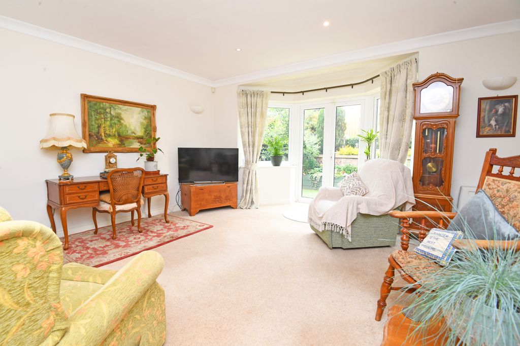 Property photo 2 of 15