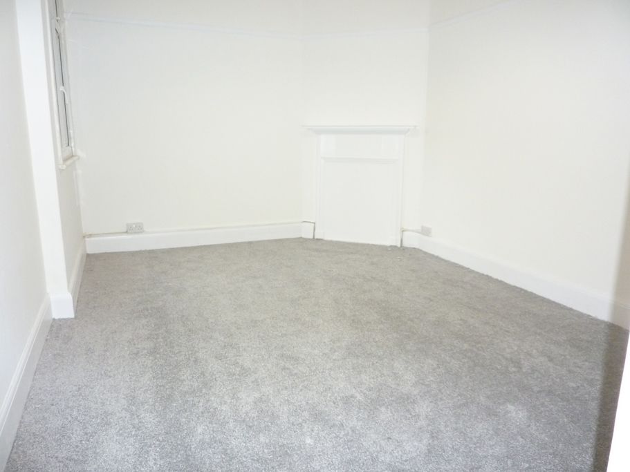 Property photo 3 of 6 Jpg