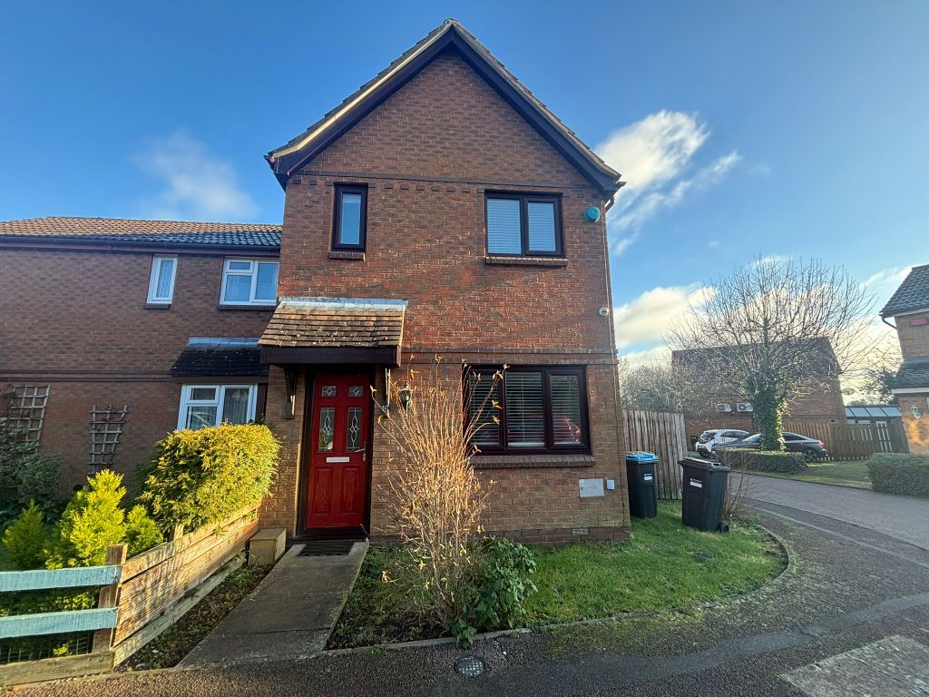 Property photo 1 of 9 Front