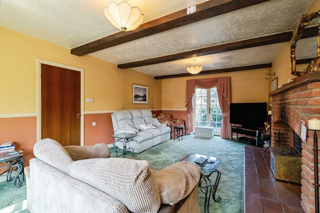 Property photo 2 of 21 Pbox-Img.Jpg