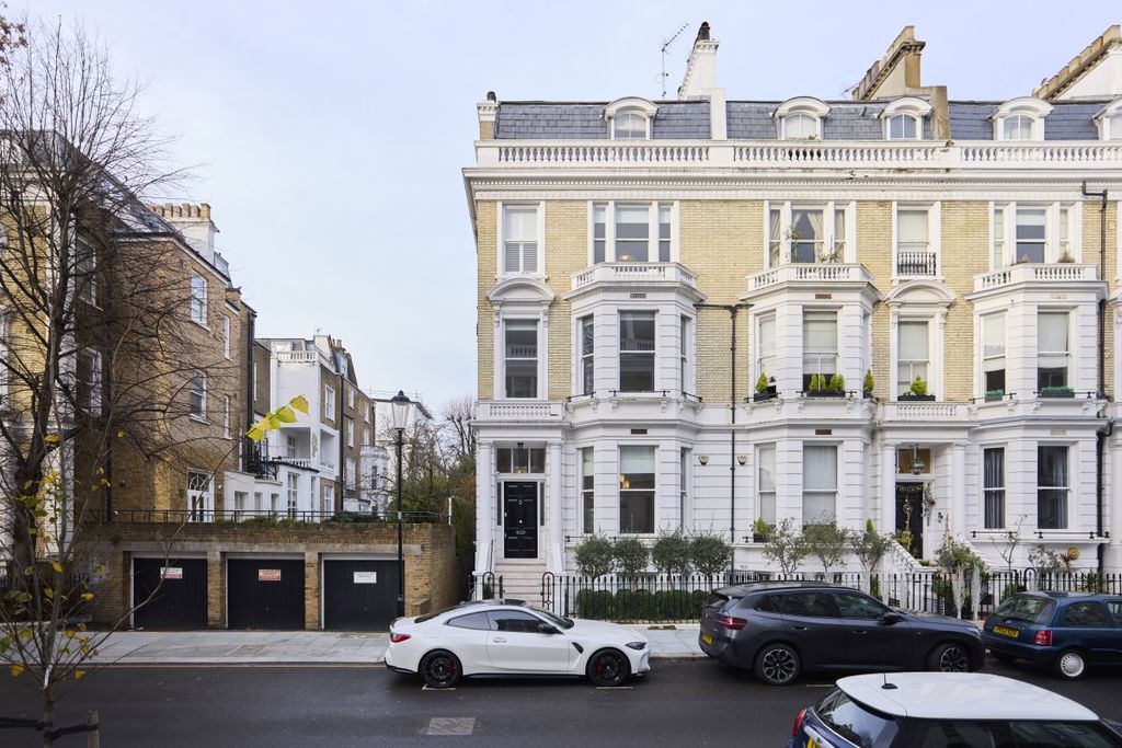 Property photo 3 of 18